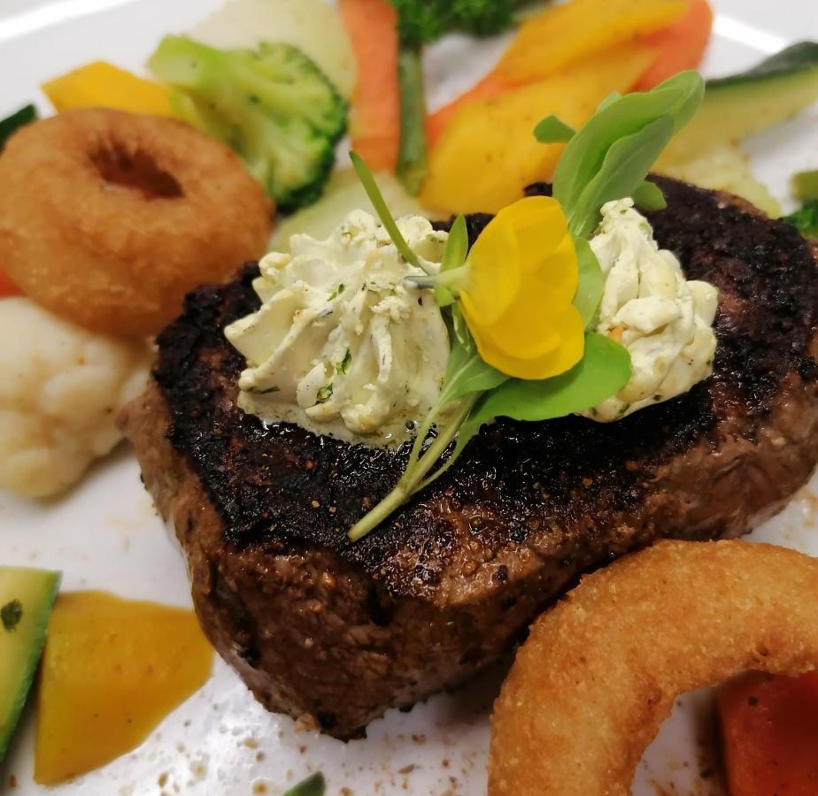 Steakhouse Fieg Hotell Fuschl am See Eksteriør bilde